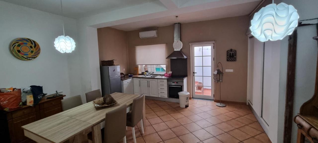 Casa Da Rua Da Fonte Villa Ferreira Do Alentejo Ngoại thất bức ảnh